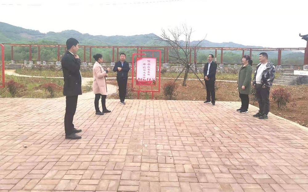 图片03.jpg